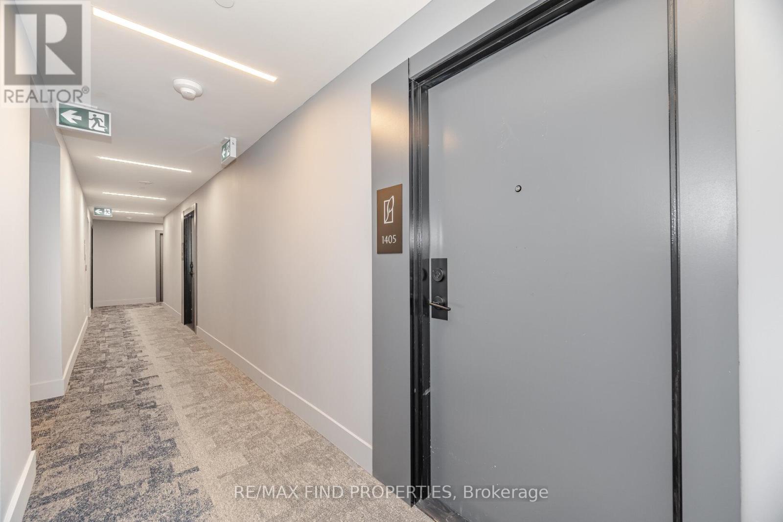 1405 - 430 Square One Drive, Mississauga, Ontario  L5B 0L6 - Photo 5 - W13797688