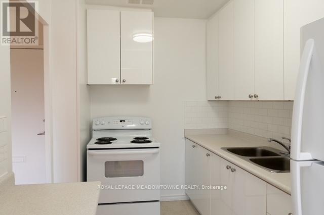 310 - 1017 Seneca Avenue, Mississauga, Ontario  L5G 3X5 - Photo 11 - W13797710