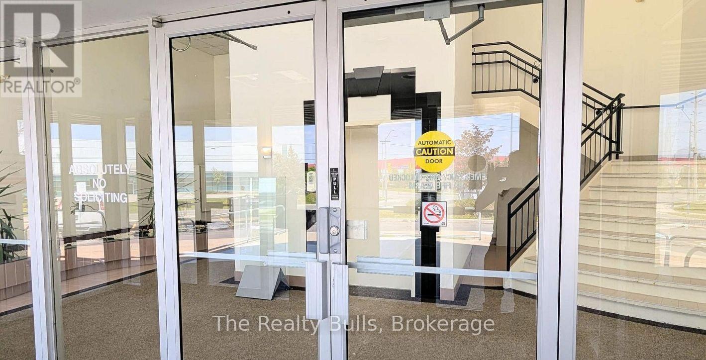 209 - 6660 Kennedy Road, Mississauga, Ontario  L5T 2M9 - Photo 4 - W13797834