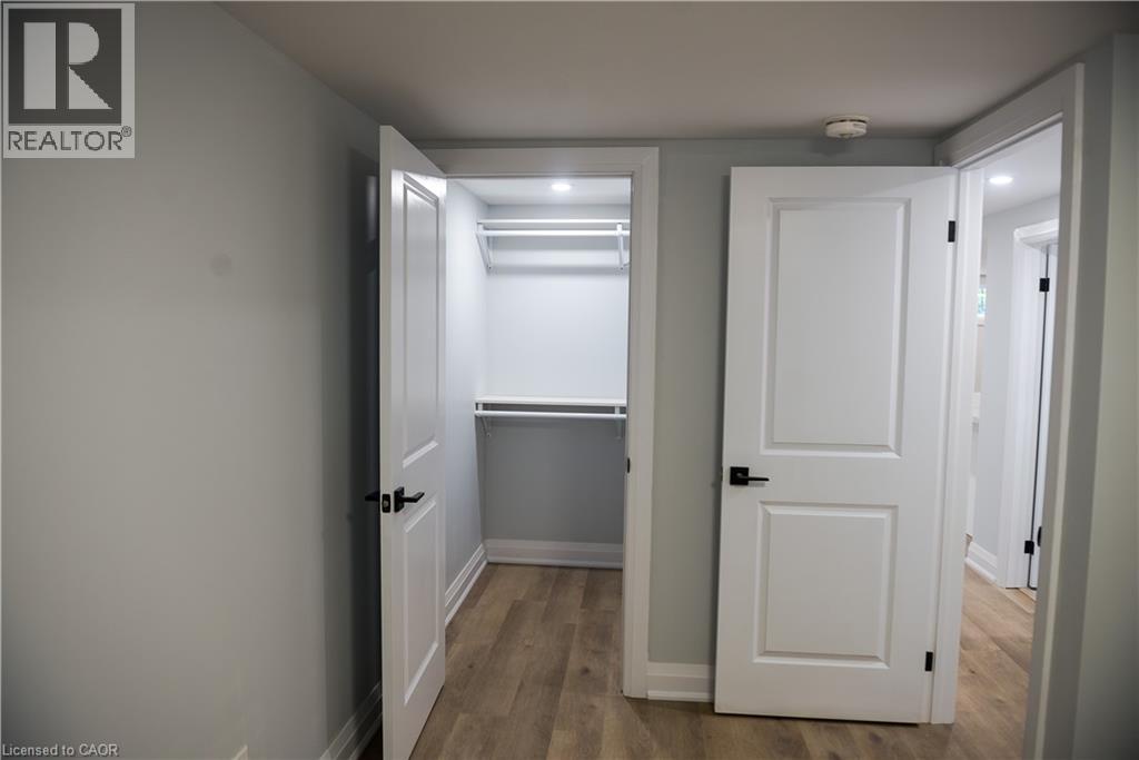 225 Aldercrest Avenue Unit# Lower Level, Hamilton, Ontario  L9B 1L5 - Photo 11 - 40864165