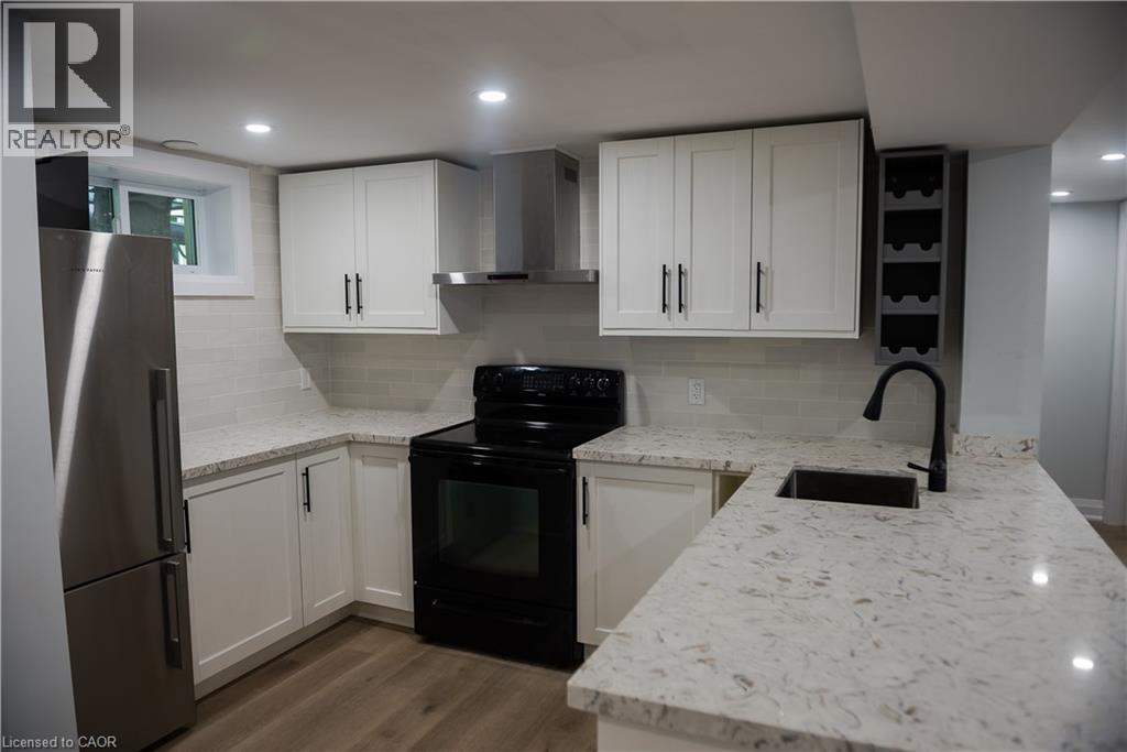 225 Aldercrest Avenue Unit# Lower Level, Hamilton, Ontario  L9B 1L5 - Photo 3 - 40864165