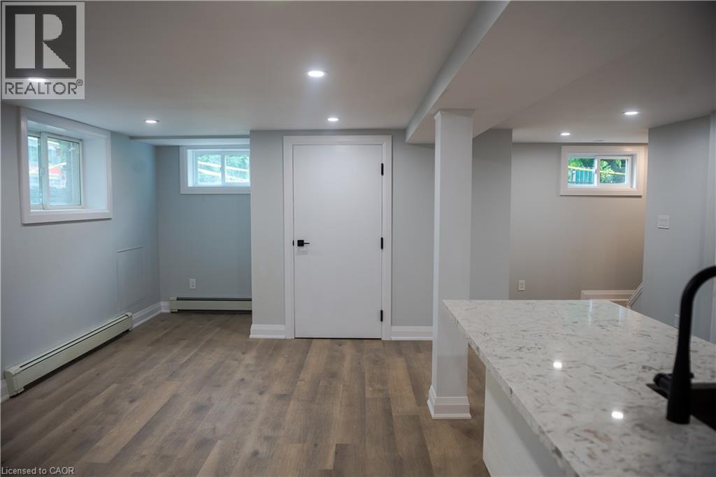 225 Aldercrest Avenue Unit# Lower Level, Hamilton, Ontario  L9B 1L5 - Photo 5 - 40864165