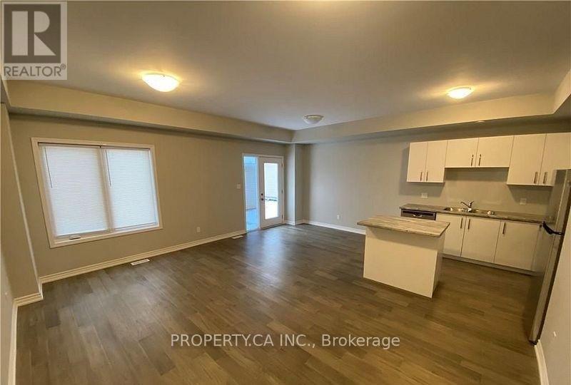 154 Broadway Lane, Welland, Ontario  L3C 0J6 - Photo 3 - X13797552