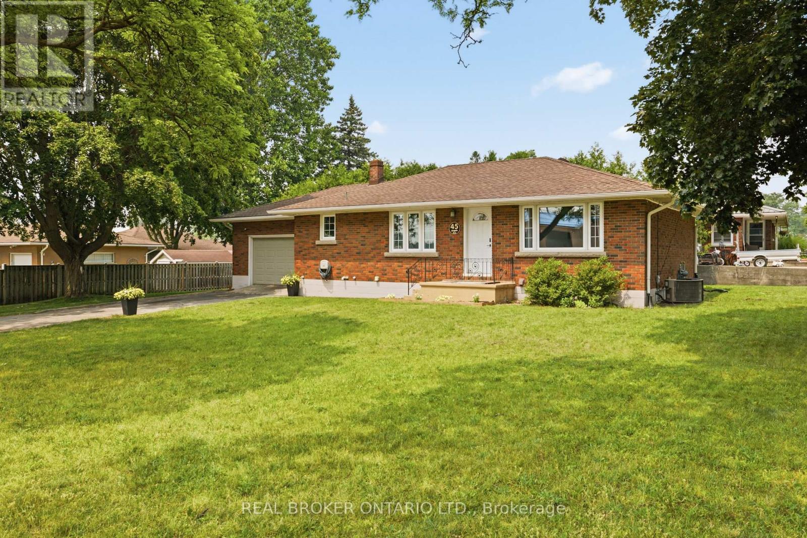 45 Argyle Avenue, Norfolk, Ontario  N4B 1J4 - Photo 2 - X13797616
