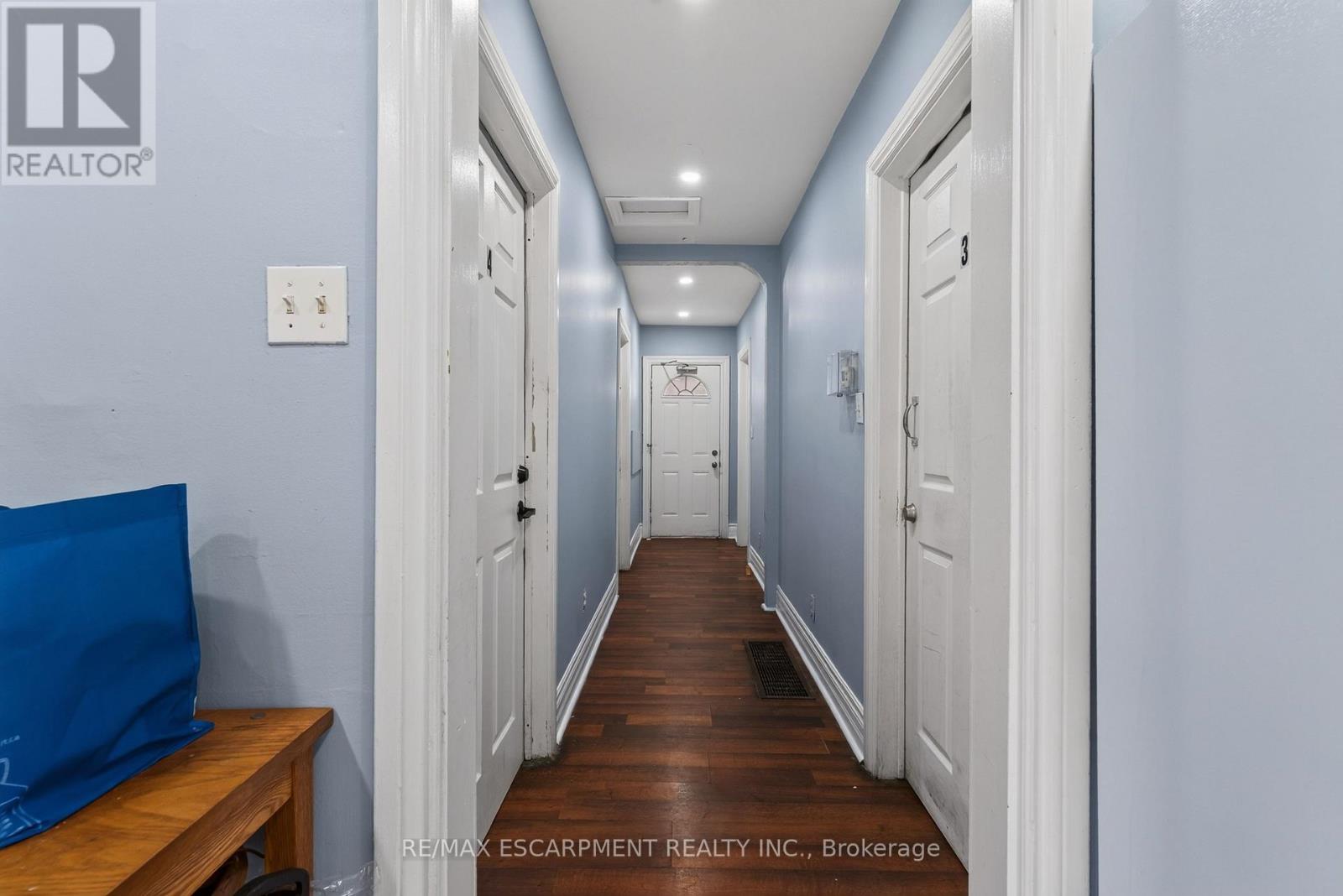 241 West 5th Street W, Hamilton, Ontario  L9C 3N8 - Photo 12 - X13797634