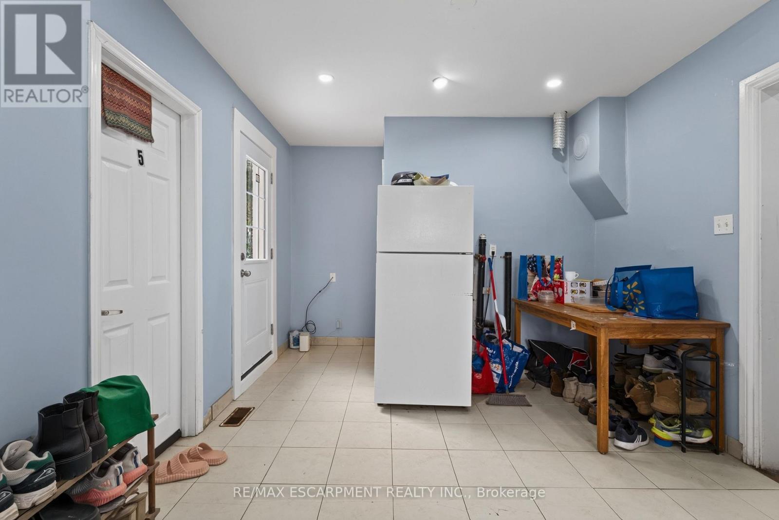 241 West 5th Street W, Hamilton, Ontario  L9C 3N8 - Photo 6 - X13797634
