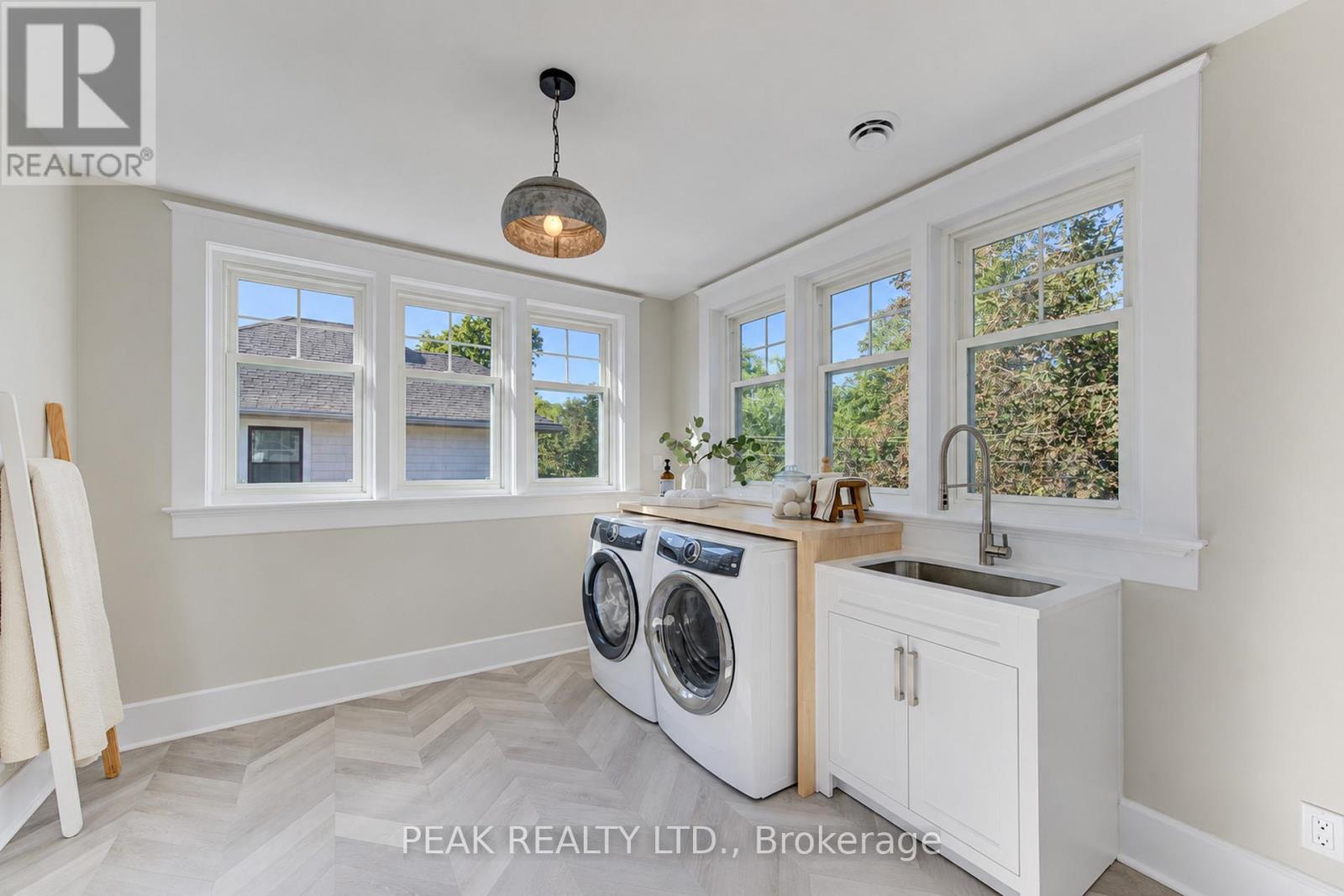 64 William Street W, Waterloo, Ontario  N2L 1J7 - Photo 15 - X13797696