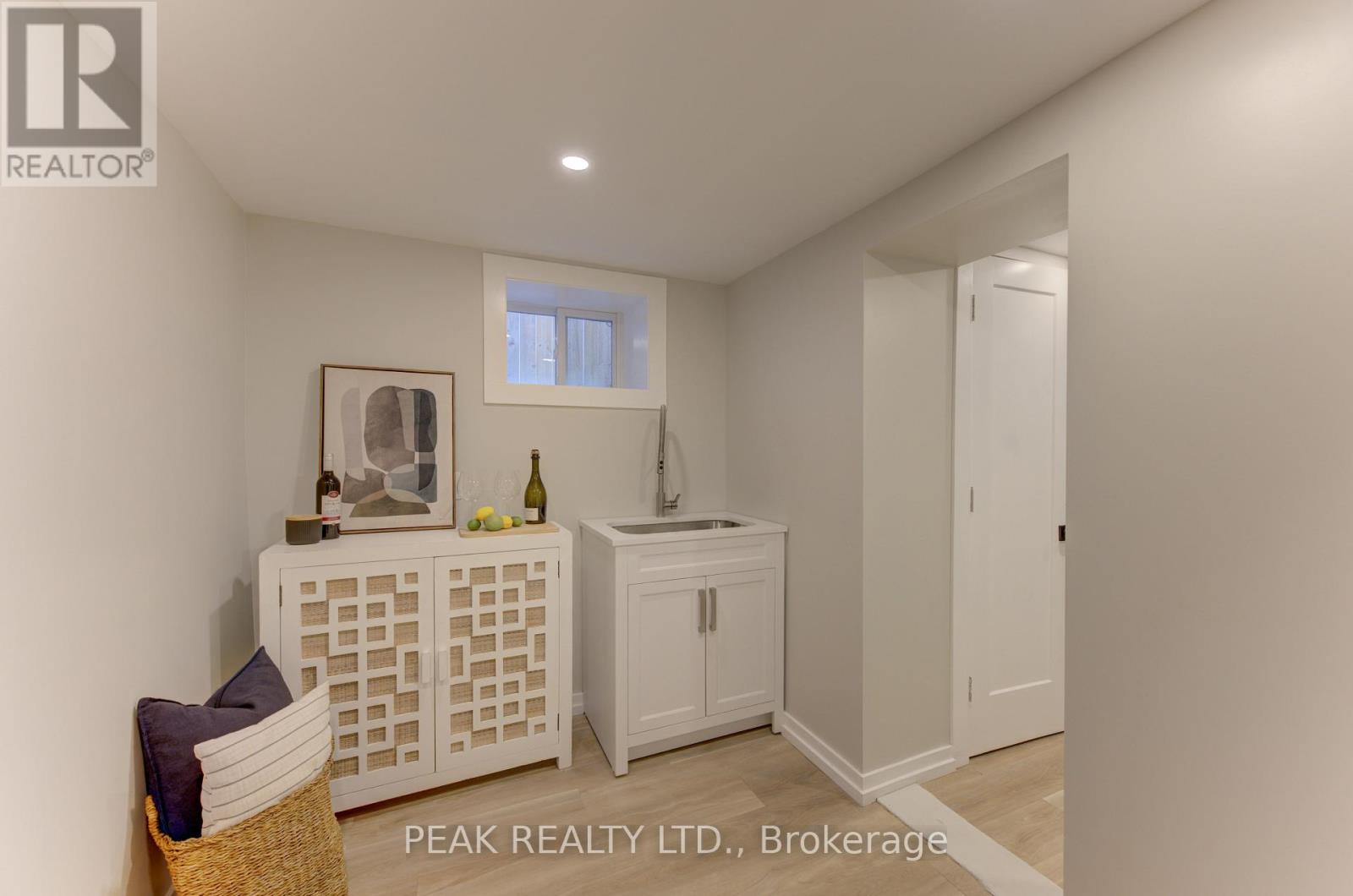 64 William Street W, Waterloo, Ontario  N2L 1J7 - Photo 30 - X13797696