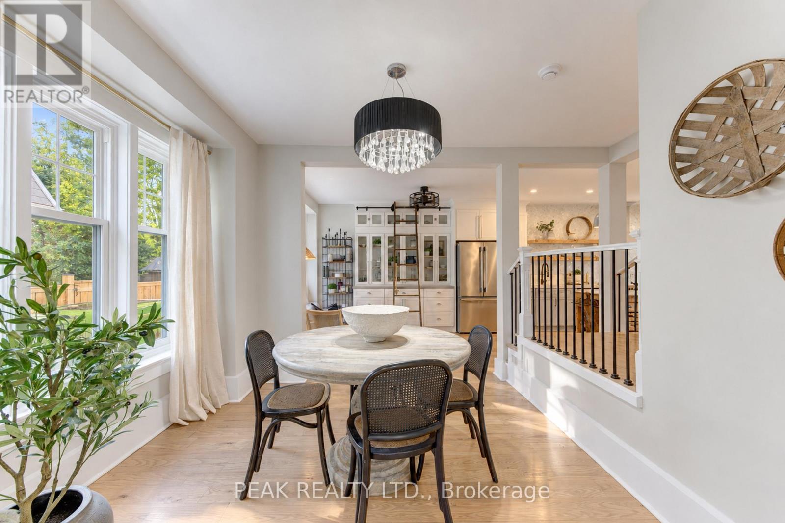 64 William Street W, Waterloo, Ontario  N2L 1J7 - Photo 8 - X13797696