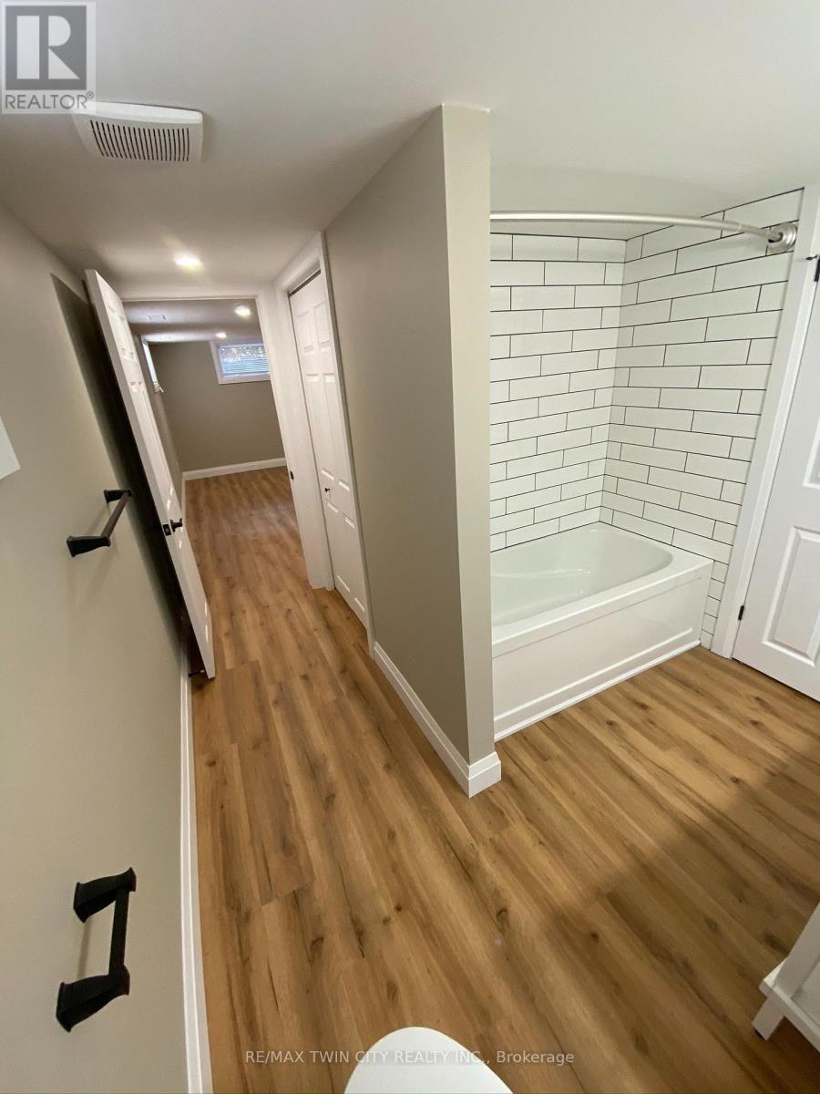 Basement - 25 Hickery Place, Brantford, Ontario  N3S 3C7 - Photo 13 - X13797752