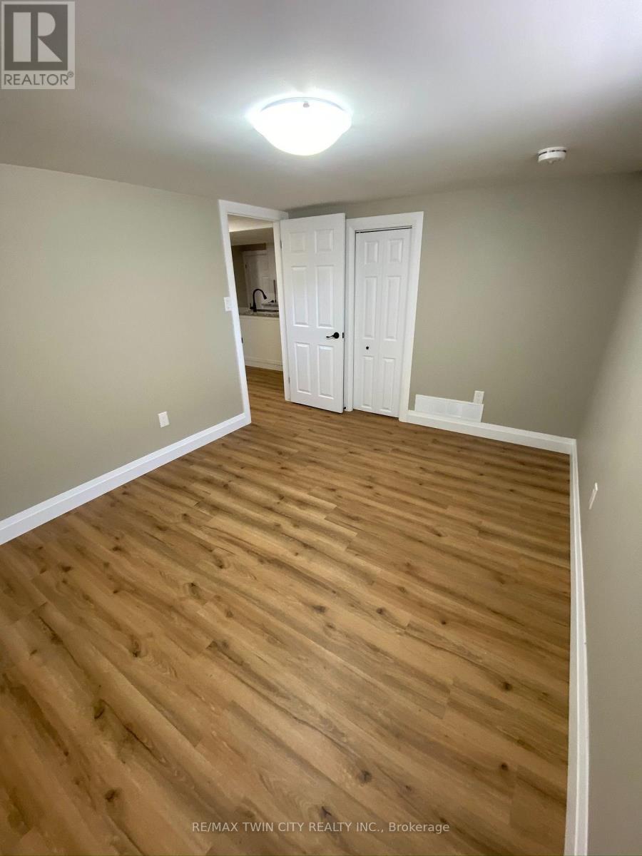 Basement - 25 Hickery Place, Brantford, Ontario  N3S 3C7 - Photo 5 - X13797752