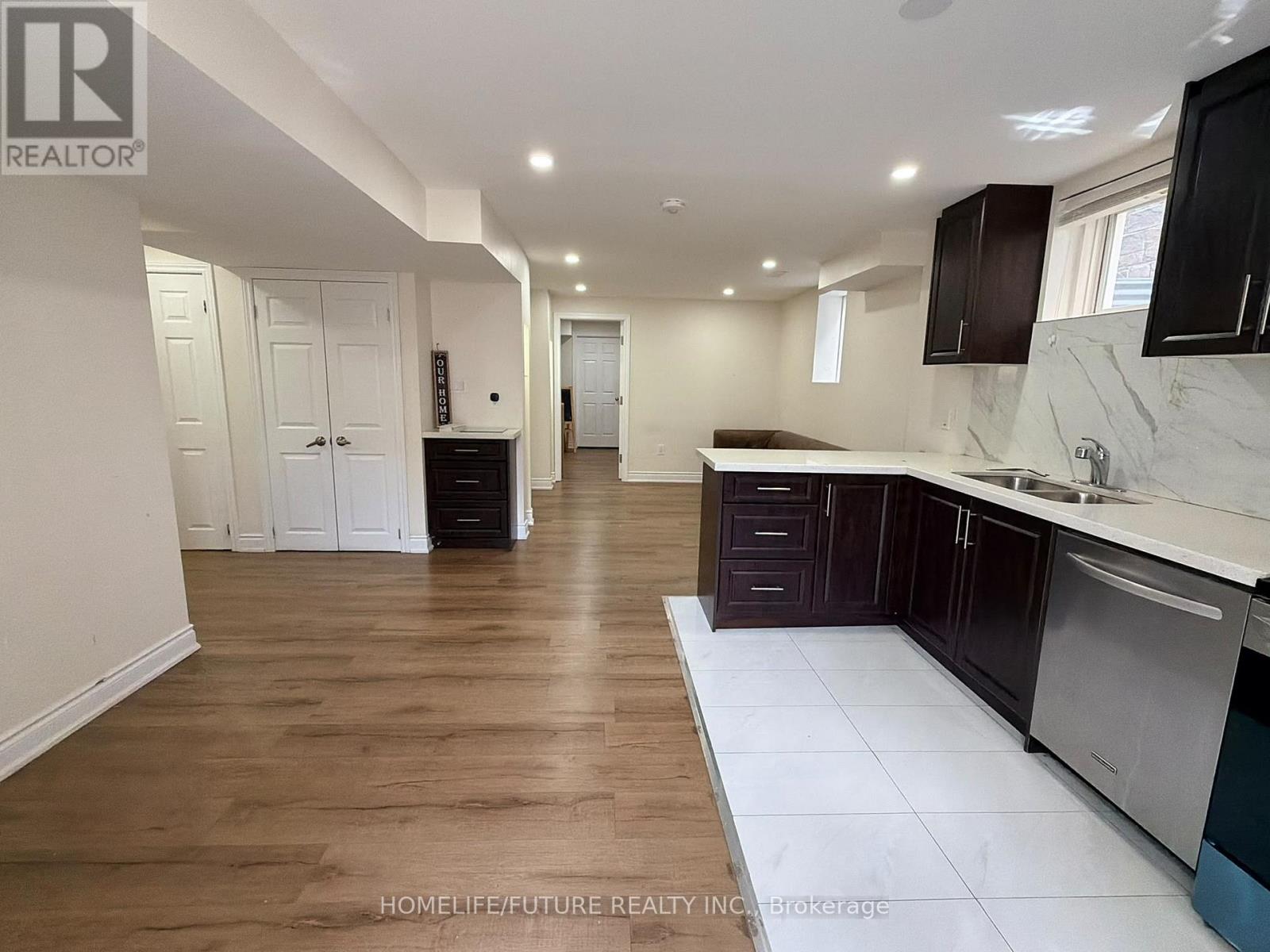Bsmt - 61 Wideman Boulevard, Guelph, Ontario  N1E 0H9 - Photo 3 - X13797808