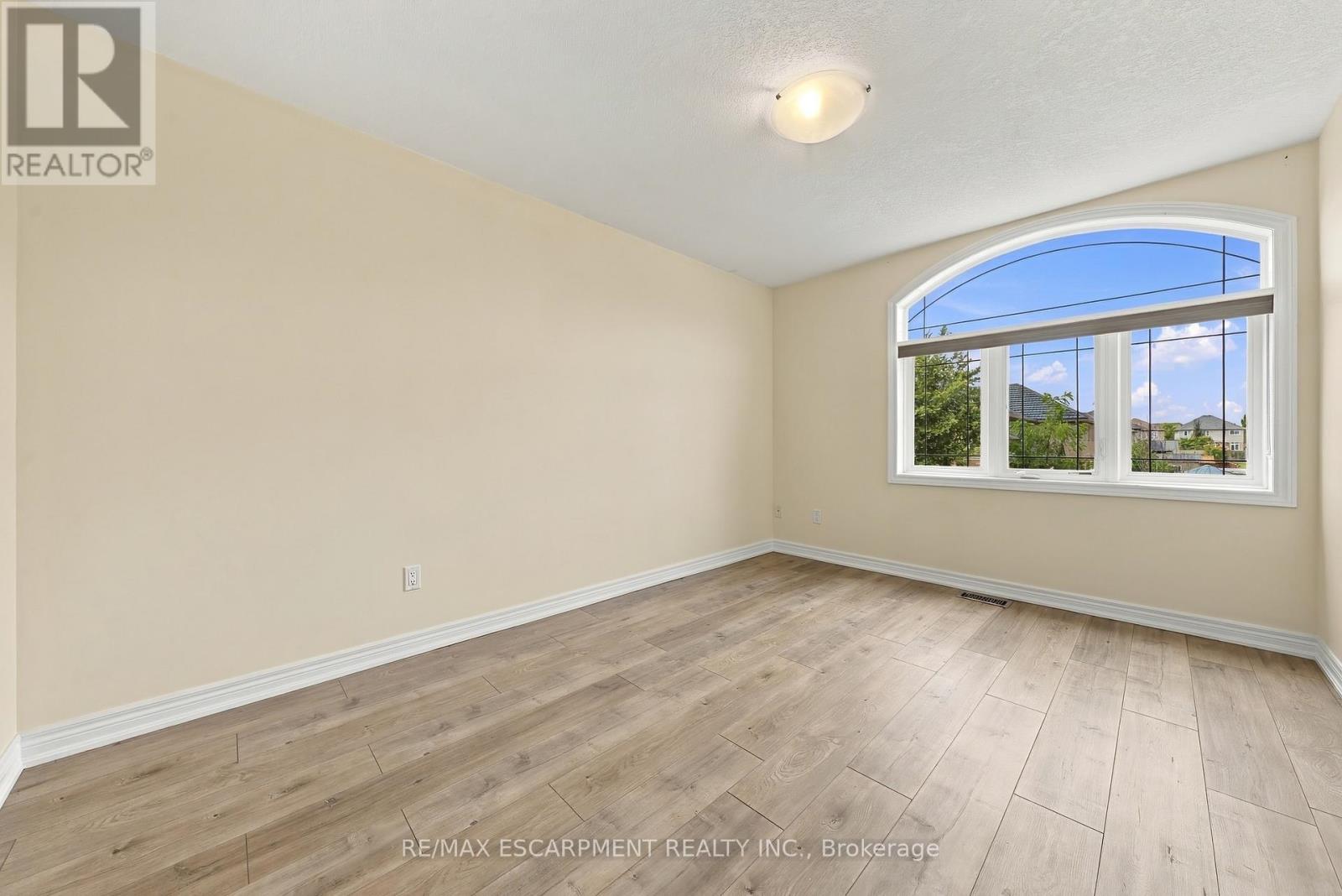 96 Springvalley Crescent, Hamilton, Ontario  L9C 7X3 - Photo 27 - X13797818