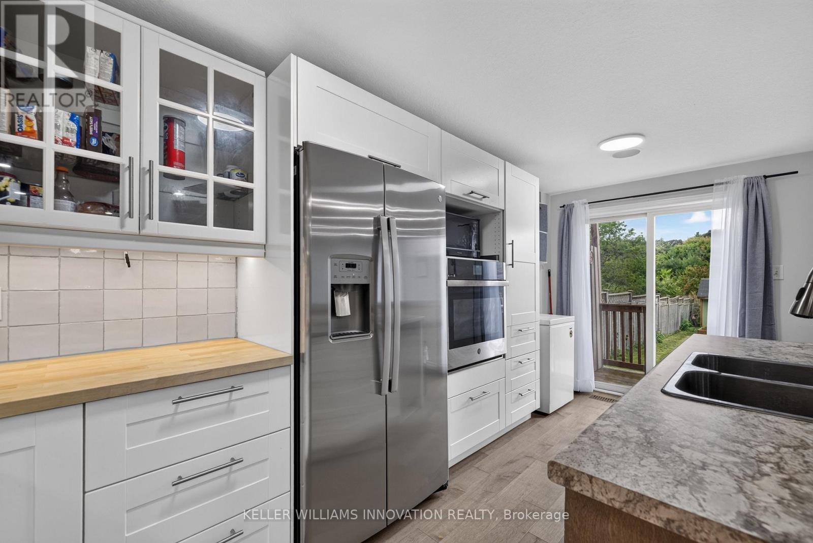 73 Hewitt Lane, Guelph, Ontario  N1K 1V7 - Photo 4 - X13797856