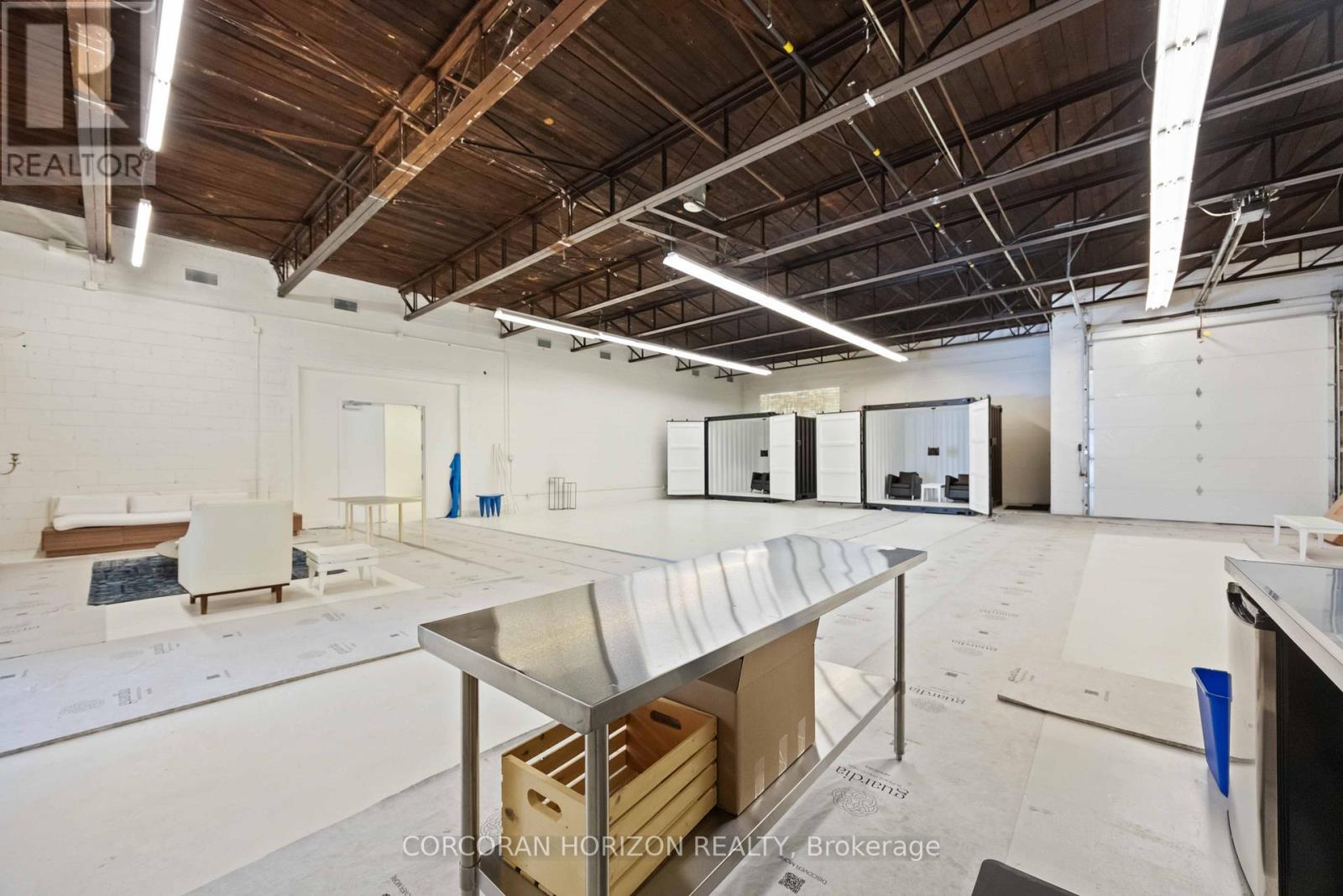 914 EASTERN AVENUE, Toronto, Ontario