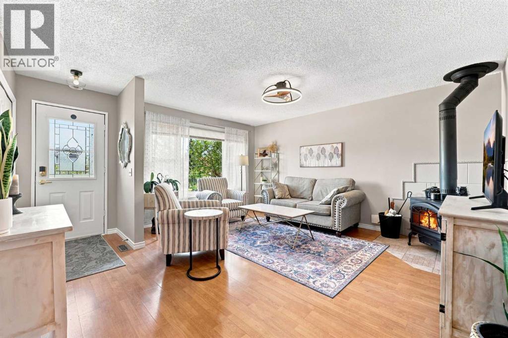 167 Bernard Way NW, Calgary, Alberta  T3K 2E8 - Photo 14 - A2339848