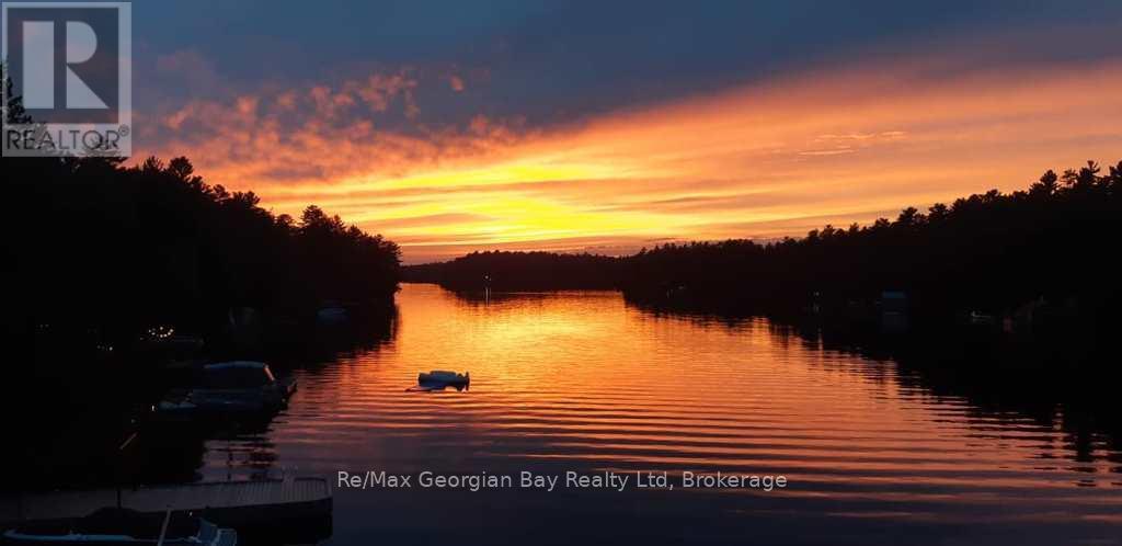15sr405 Severn River Shore, Muskoka Lakes, Ontario  L0K 1E0 - Photo 2 - X12946922
