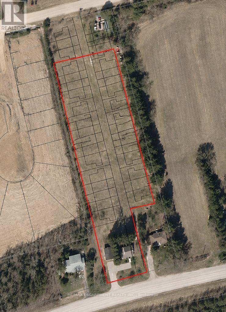 211 THOMPSON ROAD W, Norfolk, Ontario