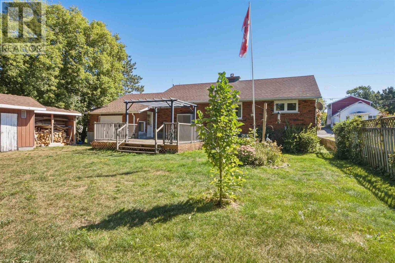 37 Huron Ave, Blind River, Ontario  P0R 1B0 - Photo 27 - SM262591