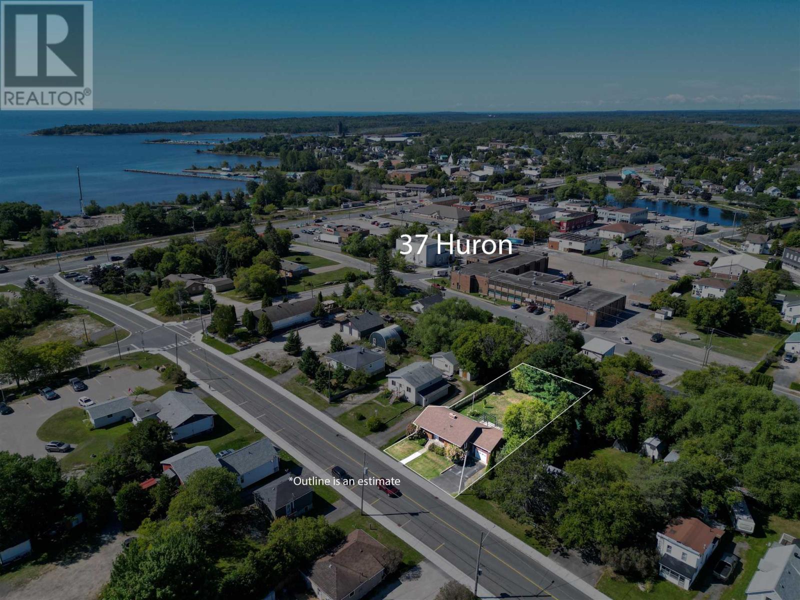 37 Huron Ave, Blind River, Ontario  P0R 1B0 - Photo 3 - SM262591