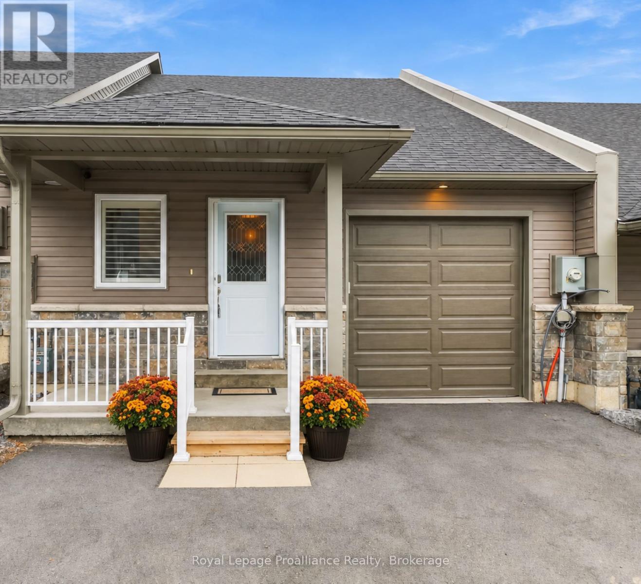 8 FERRIS COURT, Trent Hills, Ontario