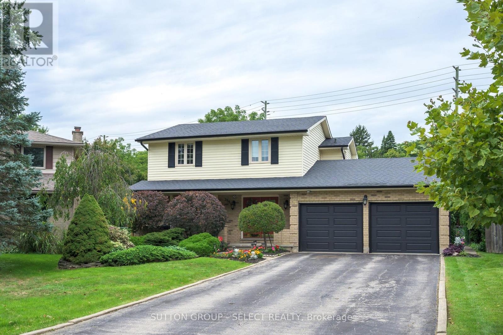 384 Eastcastle Place, London North, Ontario N6G 3W5 - Photo 2 - X13797892