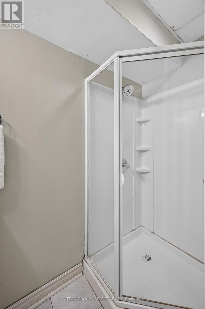 384 Eastcastle Place, London North, Ontario N6G 3W5 - Photo 47 - X13797892
