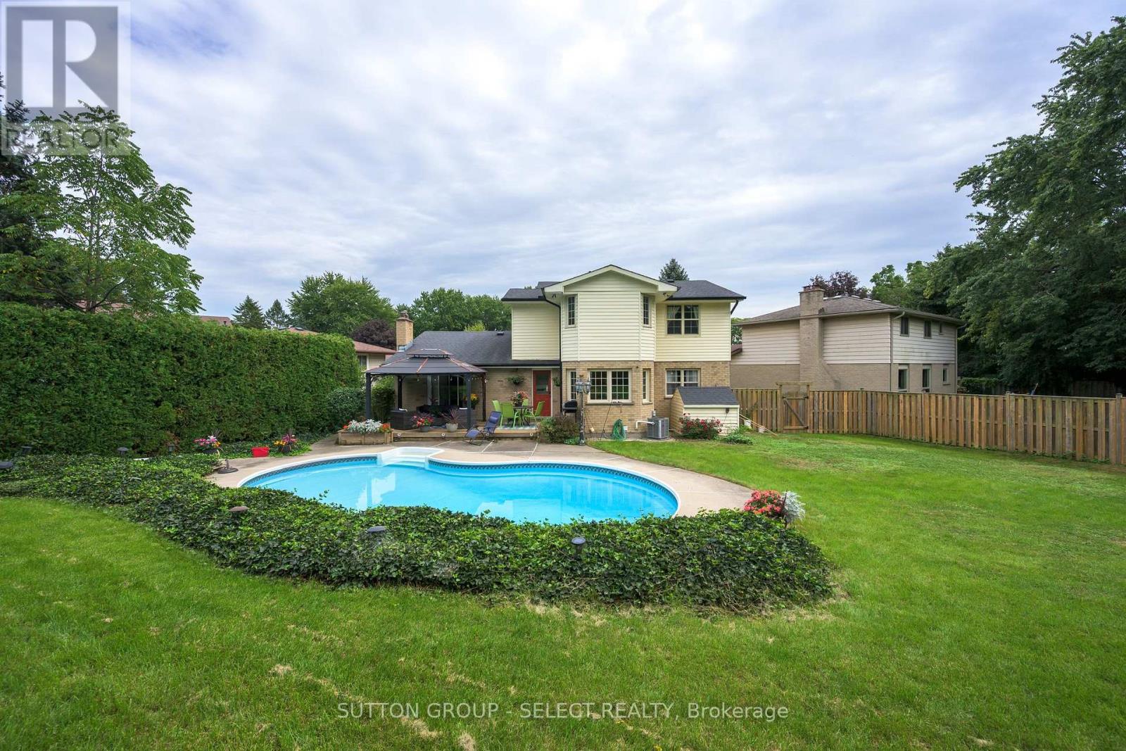 384 Eastcastle Place, London North, Ontario N6G 3W5 - Photo 9 - X13797892