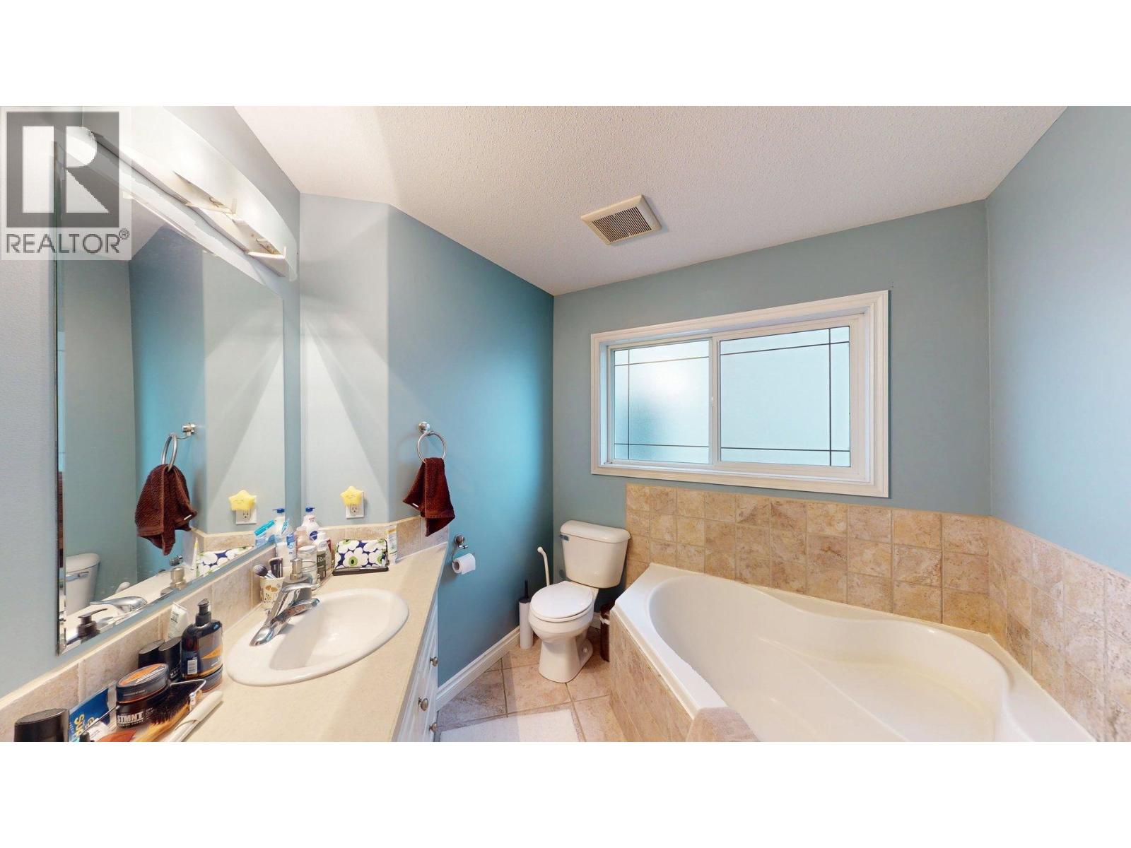 11328 86a Street, Fort St. John, British Columbia  V1J 0G2 - Photo 12 - R3166776
