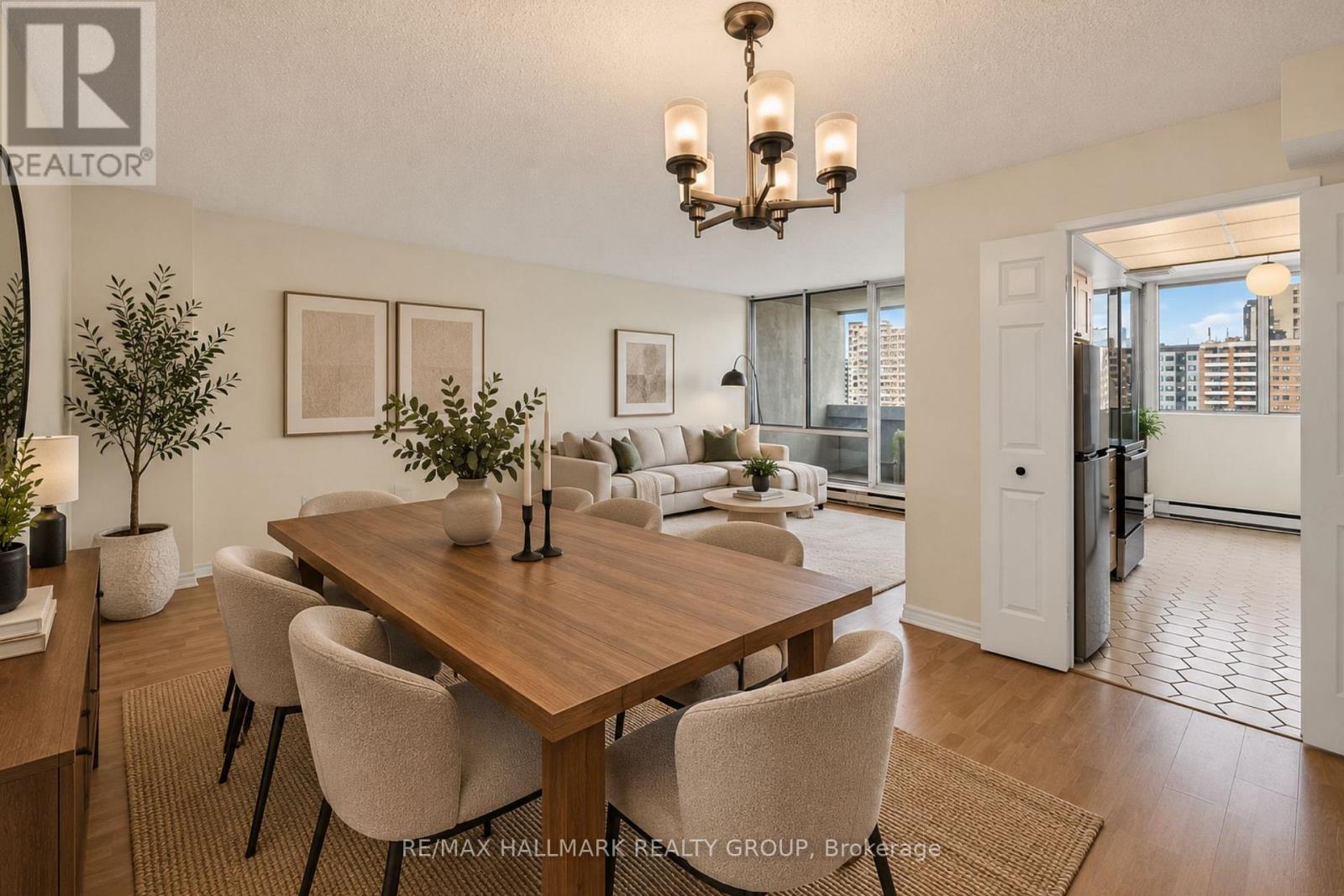 901 - 530 Laurier Avenue W, Ottawa, Ontario K1R 7T1 - Photo 2 - X13797914