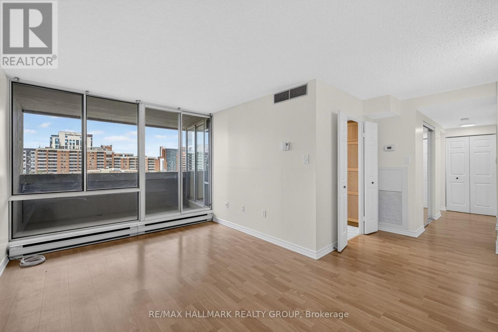 901 - 530 Laurier Avenue W, Ottawa, Ontario K1R 7T1 - Photo 3 - X13797914