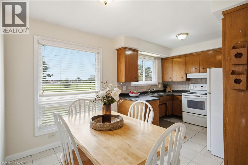 1101 Mohawk Road E, Hamilton, Ontario  L8T 2S4 - Photo 8 - 40864315