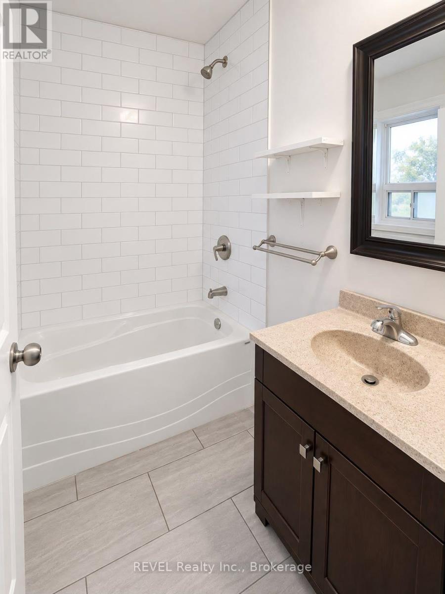 1 - 5459 Ontario Avenue, Niagara Falls, Ontario  L2E 3S4 - Photo 4 - X13797884