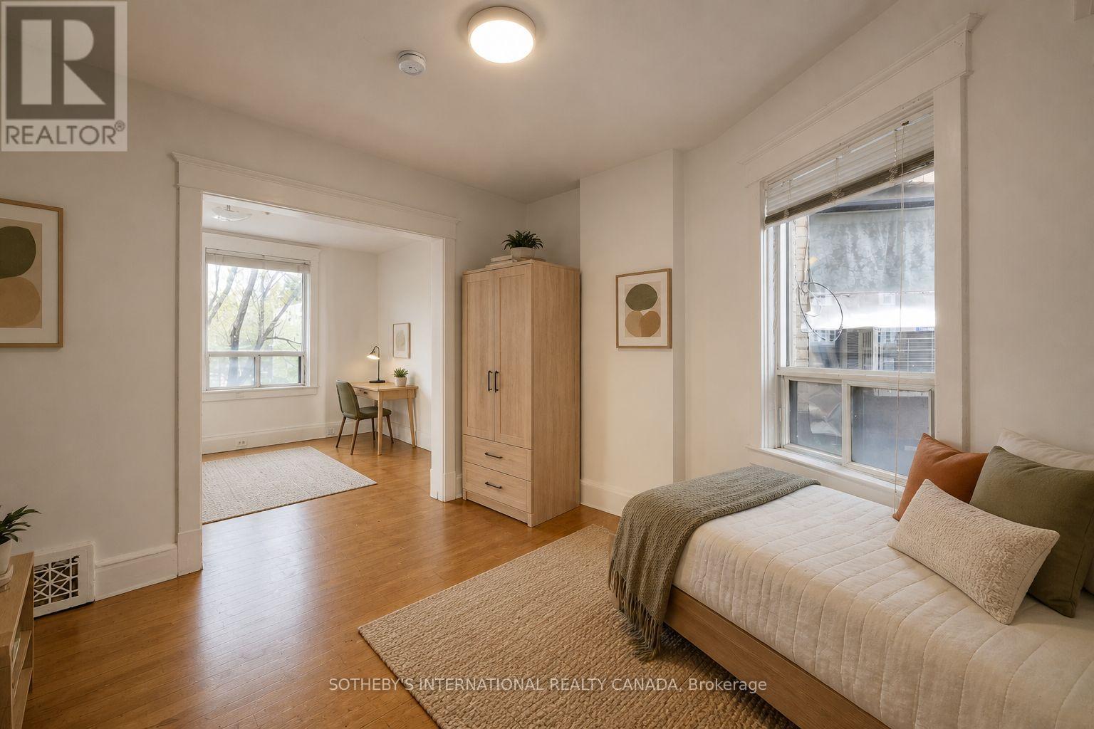 641 St Clair Avenue W, Toronto, Ontario M6C 1A7 - Photo 23 - C13797960
