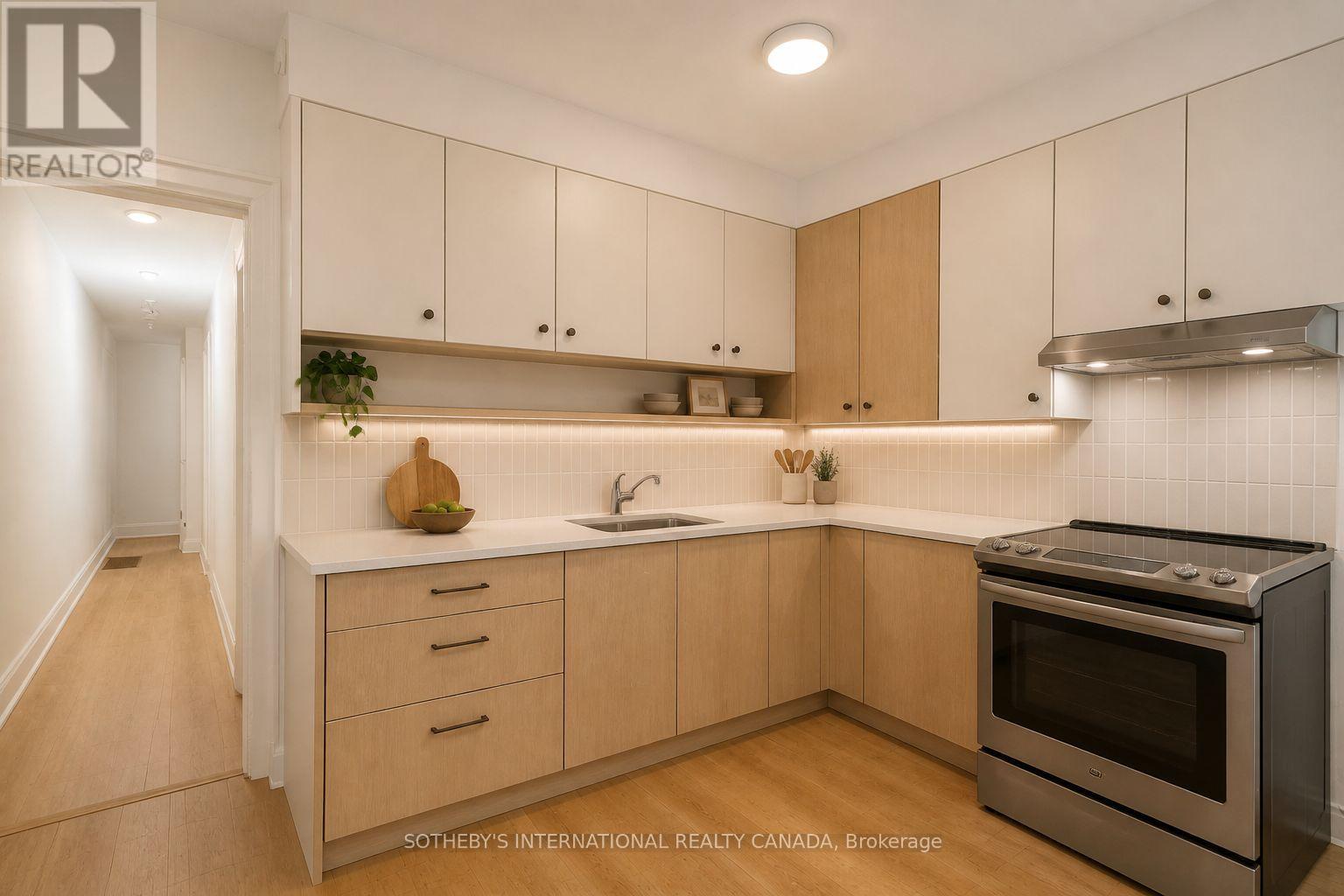 641 St Clair Avenue W, Toronto, Ontario M6C 1A7 - Photo 25 - C13797960