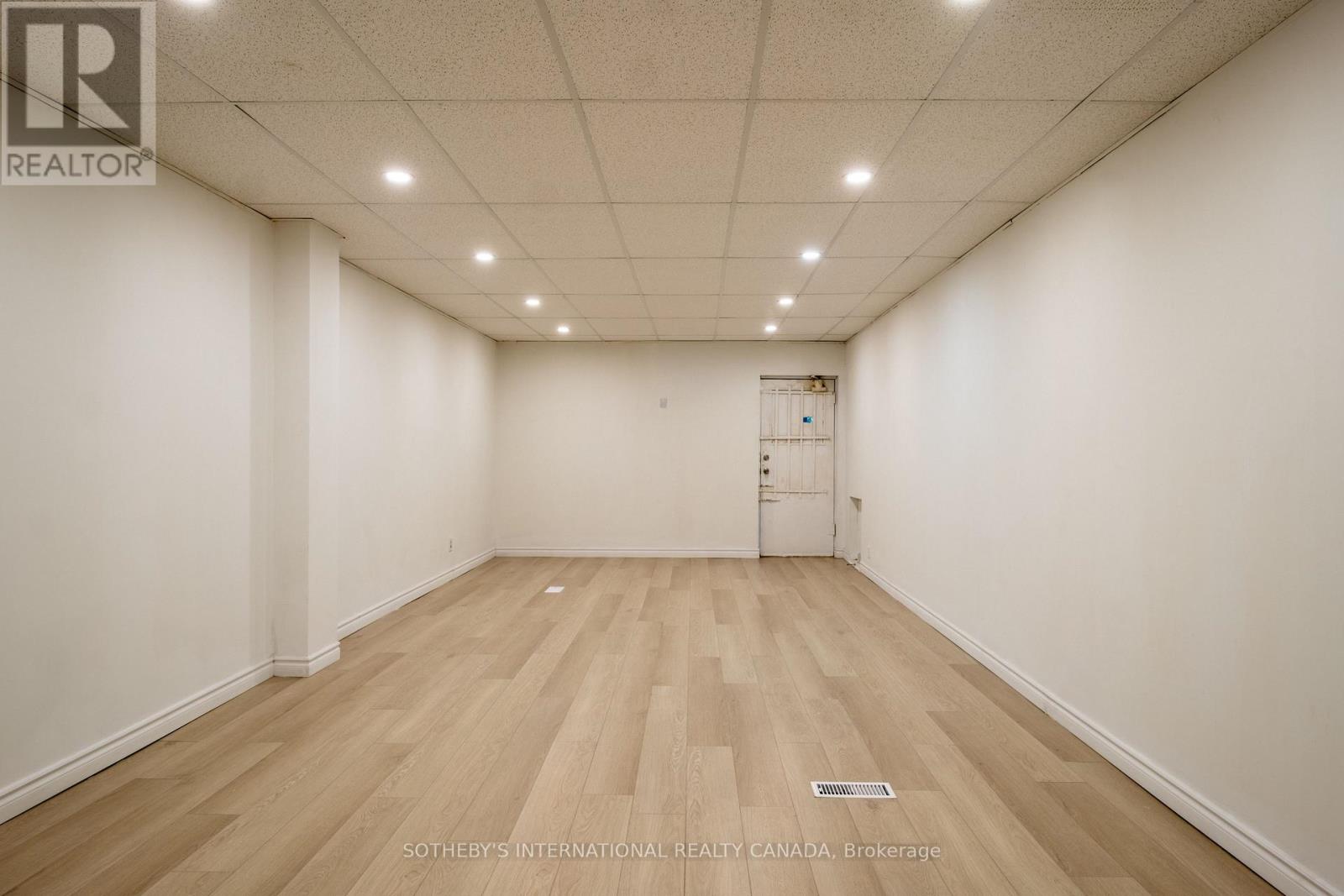 641 St Clair Avenue W, Toronto, Ontario M6C 1A7 - Photo 7 - C13797960