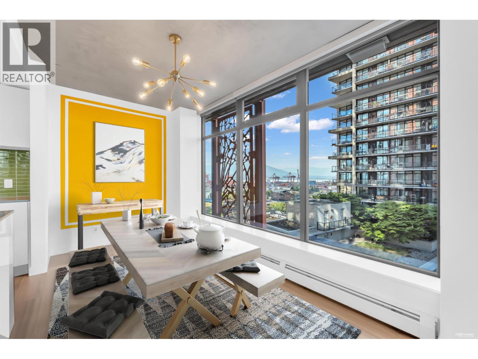 1806 128 W CORDOVA STREET