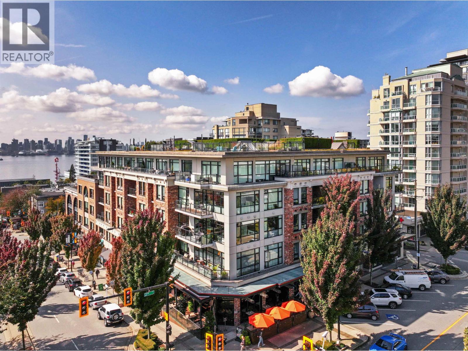 414 105 W 2ND STREET, north vancouver, British Columbia