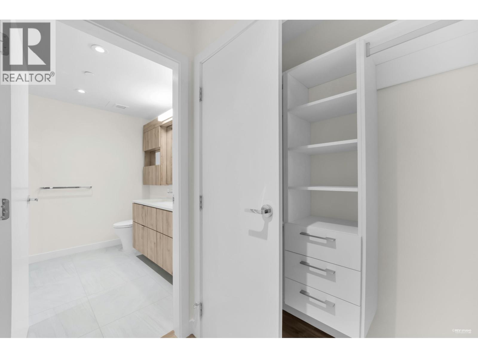 401 755 Harbourside Drive, North Vancouver, British Columbia  V7P 0G1 - Photo 10 - R3166706