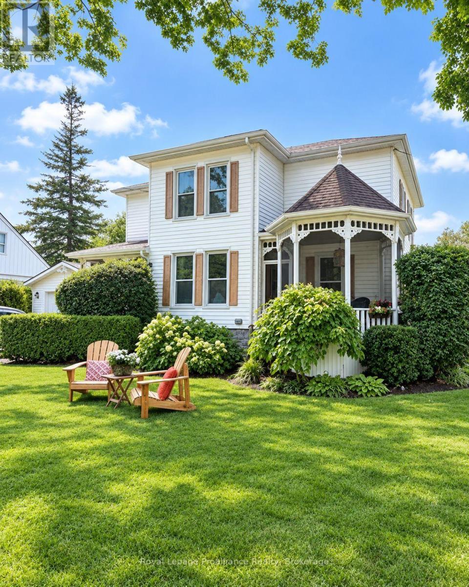 47 PAUL STREET, Prince Edward County, Ontario