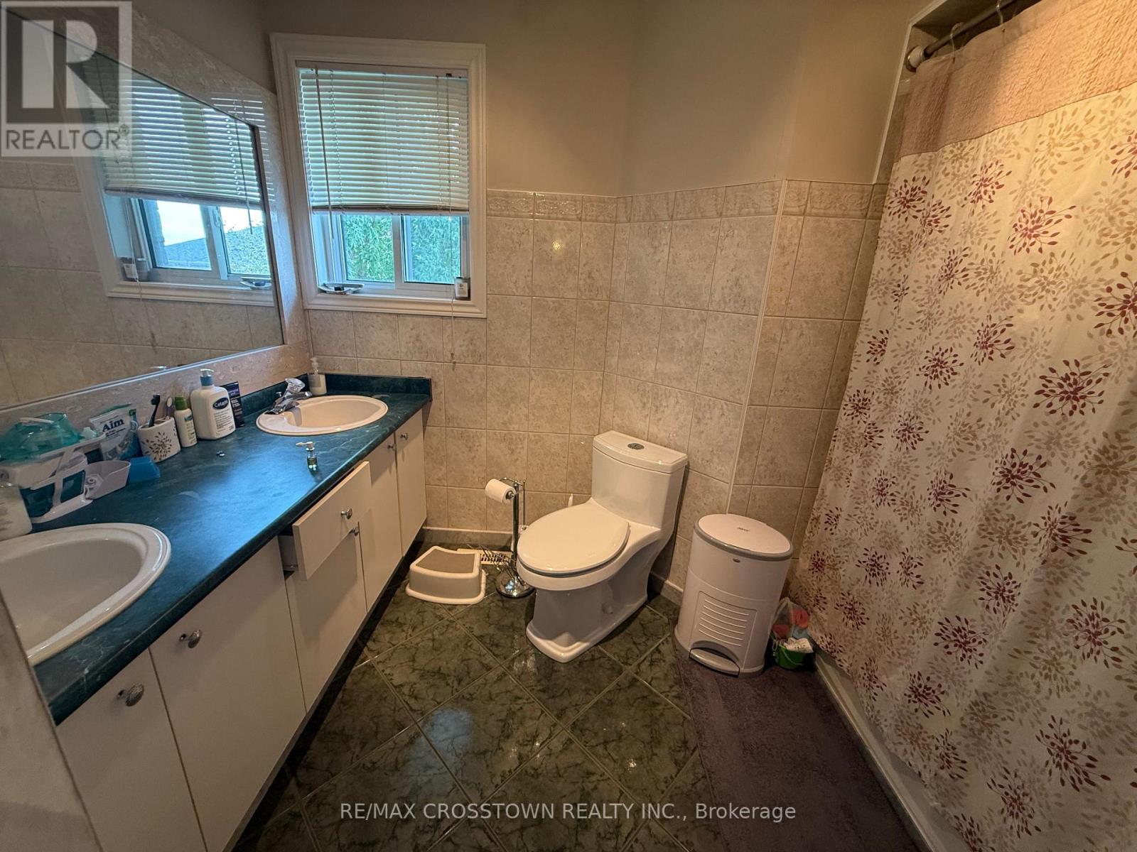 Upper - 22 Eaglestone Lane, Barrie, Ontario  L4N 0H8 - Photo 7 - S13797910