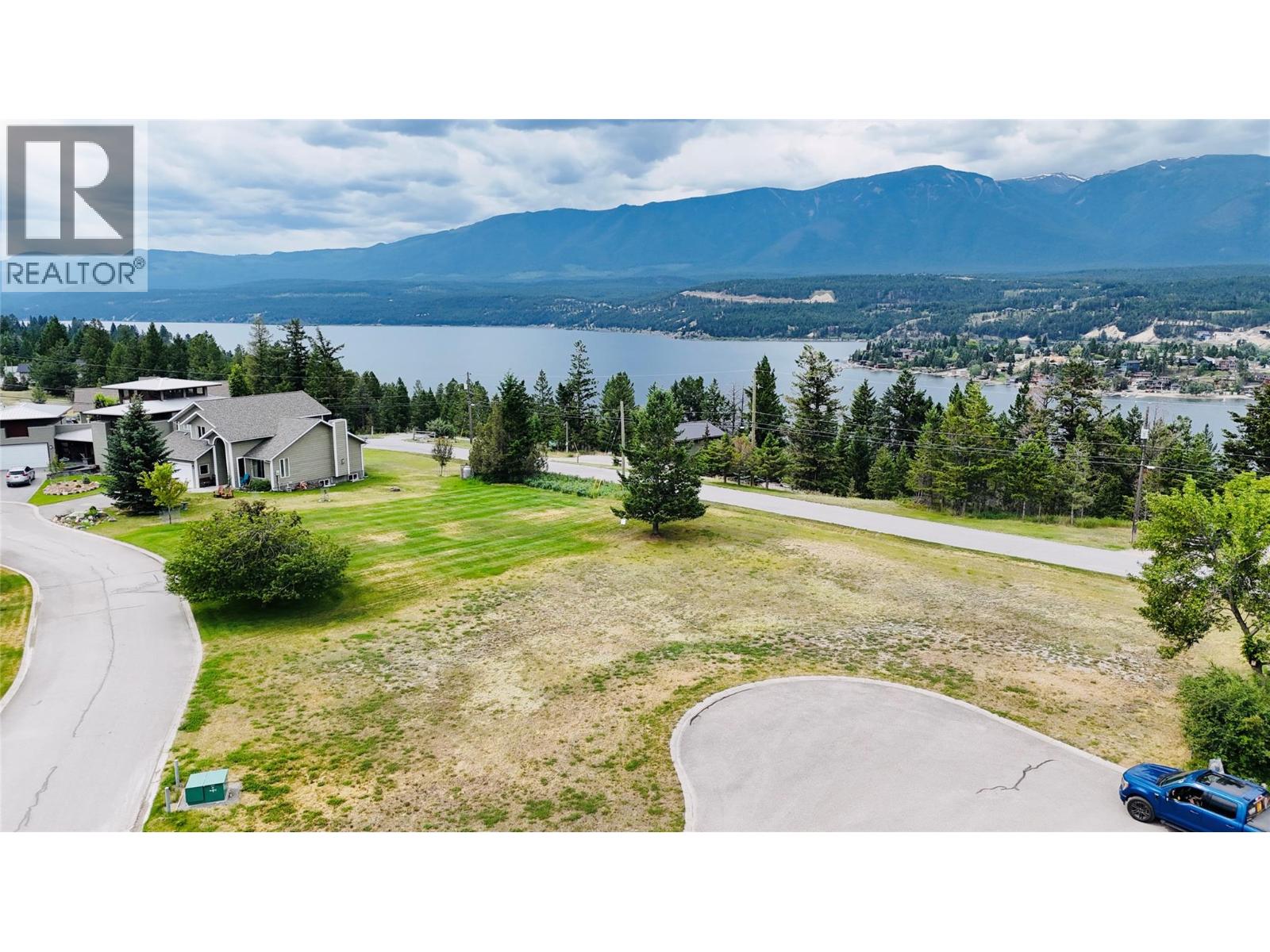 640 Upper Lakeview Road Unit# 5, Windermere, British Columbia  V0A 1K3 - Photo 2 - 10381906