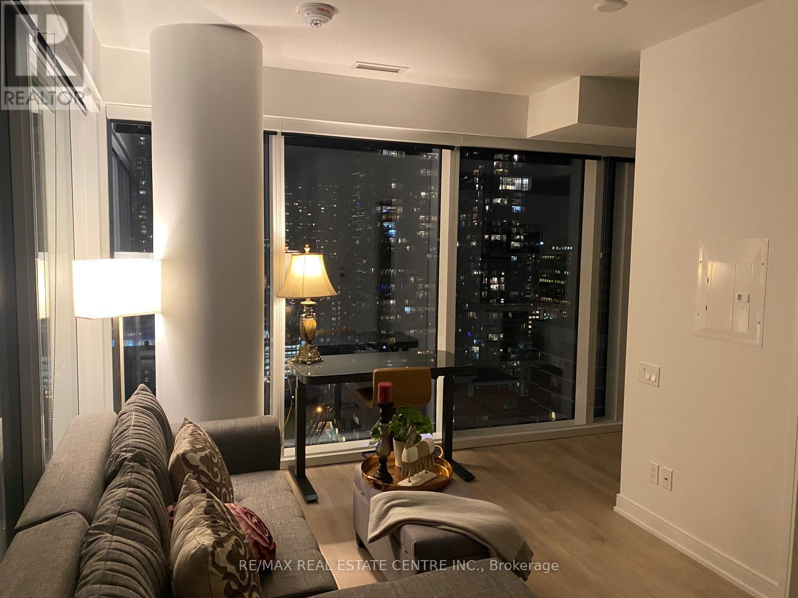 2701 - 3 Gloucester Street, Toronto, Ontario  M4Y 1L8 - Photo 6 - C13796328