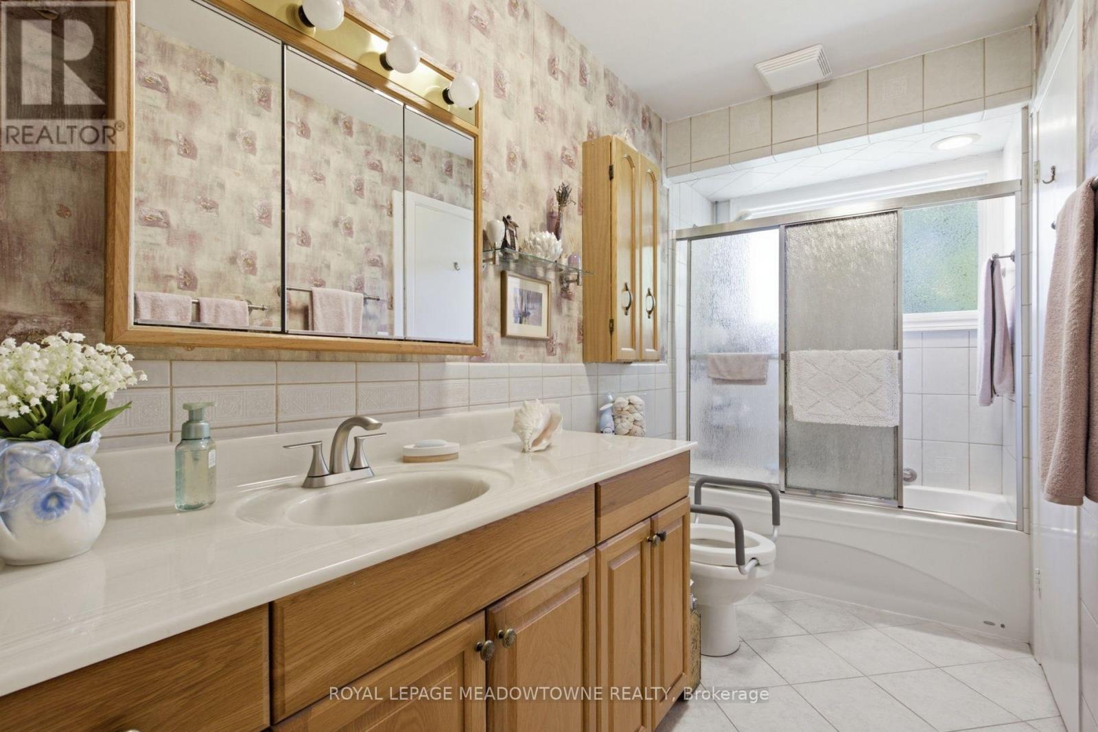 273 Maple Avenue, Halton Hills, Ontario  L7G 1W6 - Photo 21 - W13797890