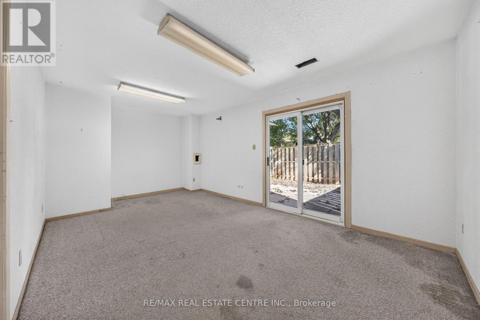 35 - 660 Oxford Road, Burlington, Ontario  L7N 3M1 - Photo 14 - W13797964