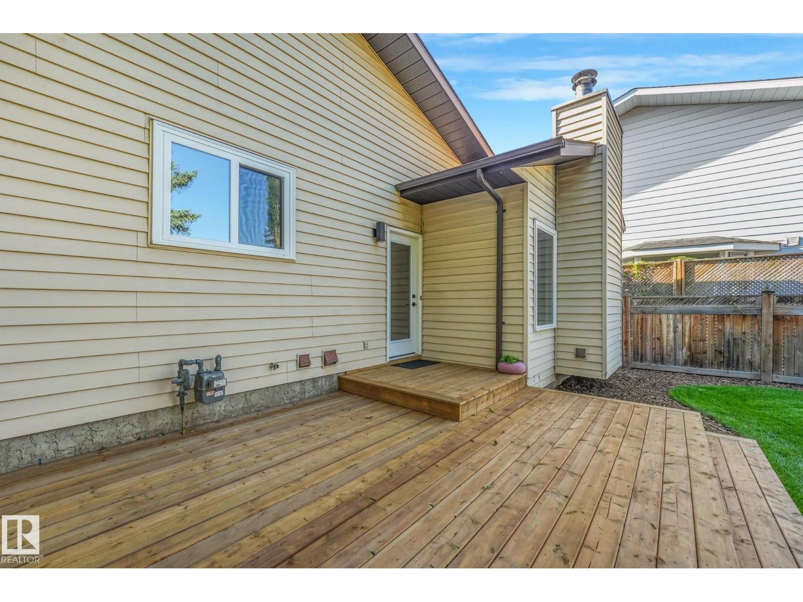 2031 104a St NW, Edmonton, Alberta  T6J 5A6 - Photo 65 - E4509135