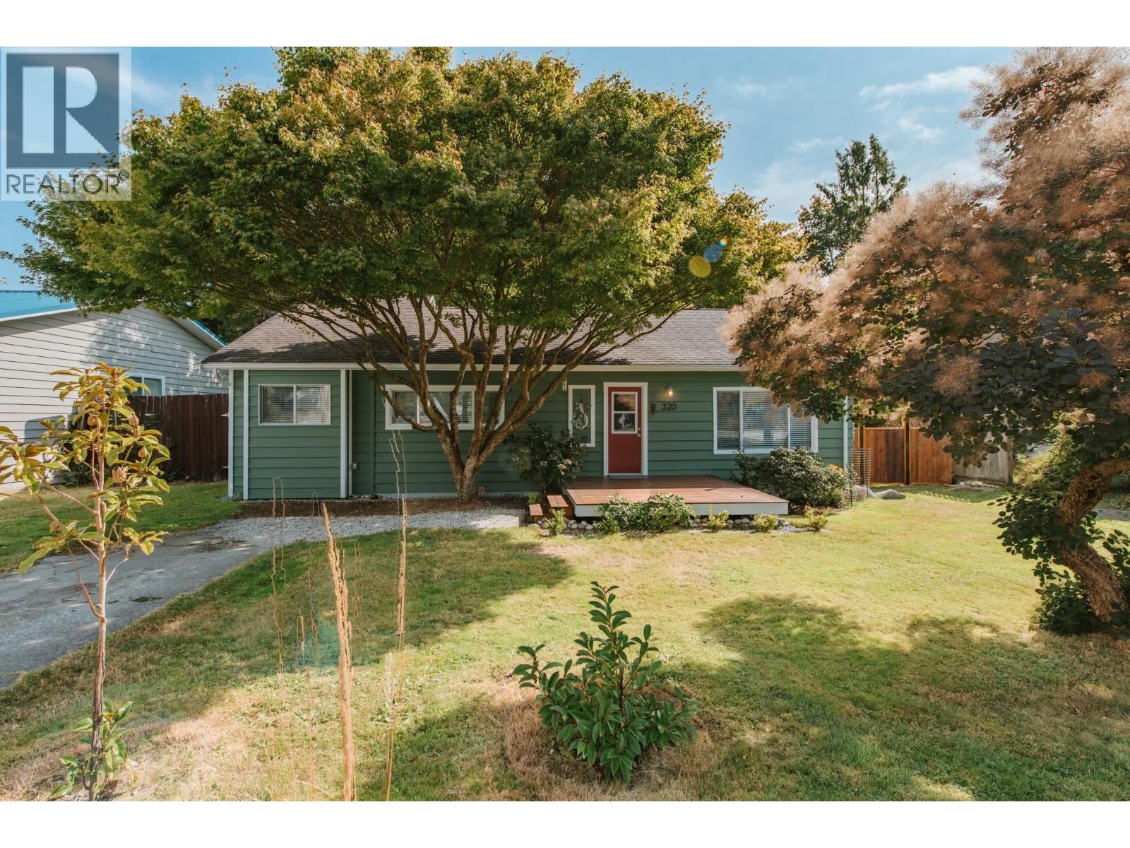 320 Cochrane Road, Gibsons, British Columbia  V0N 1V8 - Photo 34 - R3166689