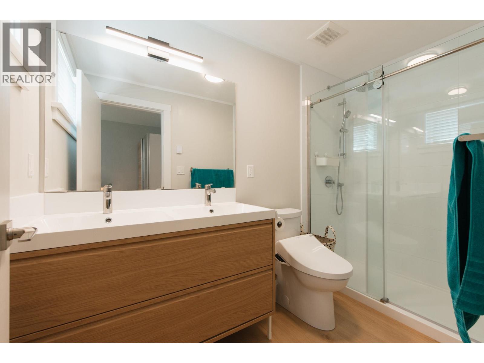320 Cochrane Road, Gibsons, British Columbia  V0N 1V8 - Photo 23 - R3166689