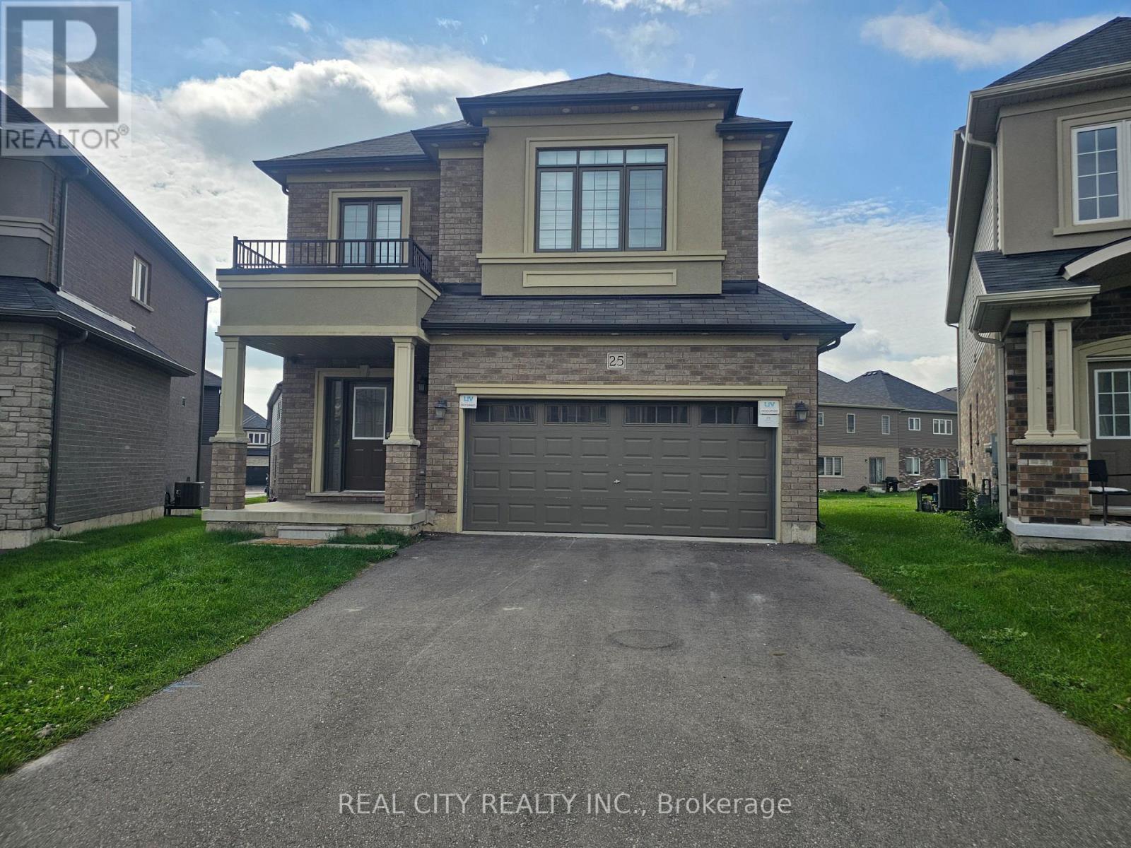 25 WHITTON DRIVE, Brant, Ontario