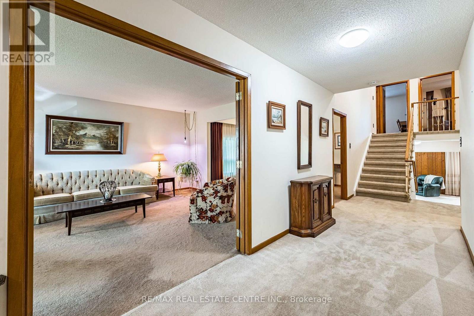 86 Jade Crescent, Brampton, Ontario  L6S 3M8 - Photo 8 - W13782034